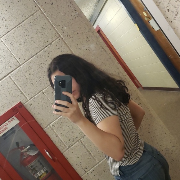 Ultra soft striped tee - Picture 4 of 4